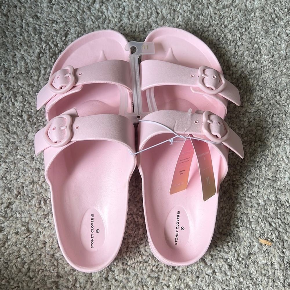 New stoney clover Target pink sandals size 11